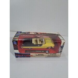 NIB New Ray 1:43 Die Cast 1955 Pontiac Starcheif Convertible Classic Car